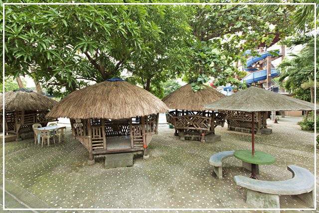 Caribbean-Nipa-Huts-1