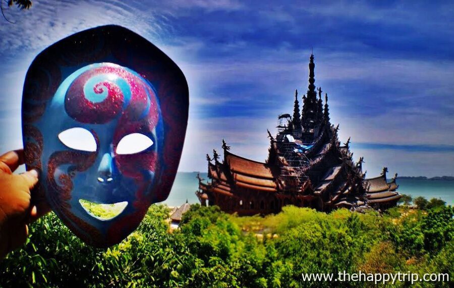 Jojoy, The Traveling Mask of Go Traveels at the temple Jojoy, The Traveling Mask of Go Traveels at the temple