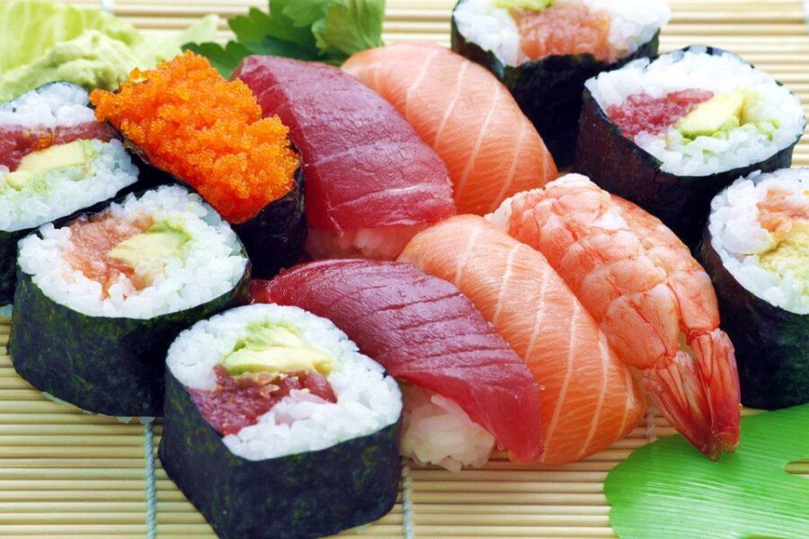 MUST-TRY FOODS IN TOKYO, JAPAN MUST-TRY FOODS IN TOKYO, JAPAN