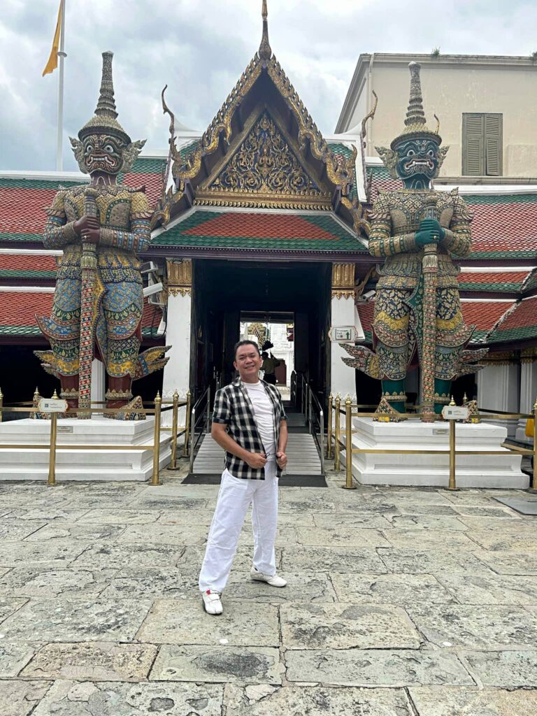 Royal Palace and the Jade Buddha : Travel Guide