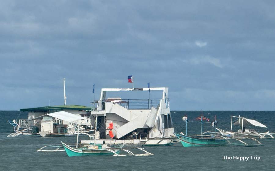 Floating Cottages in Escalante City | Travel Guide